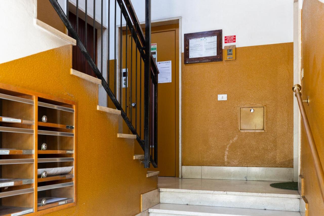 House San Cristoforo M4 Appartement Milaan Buitenkant foto